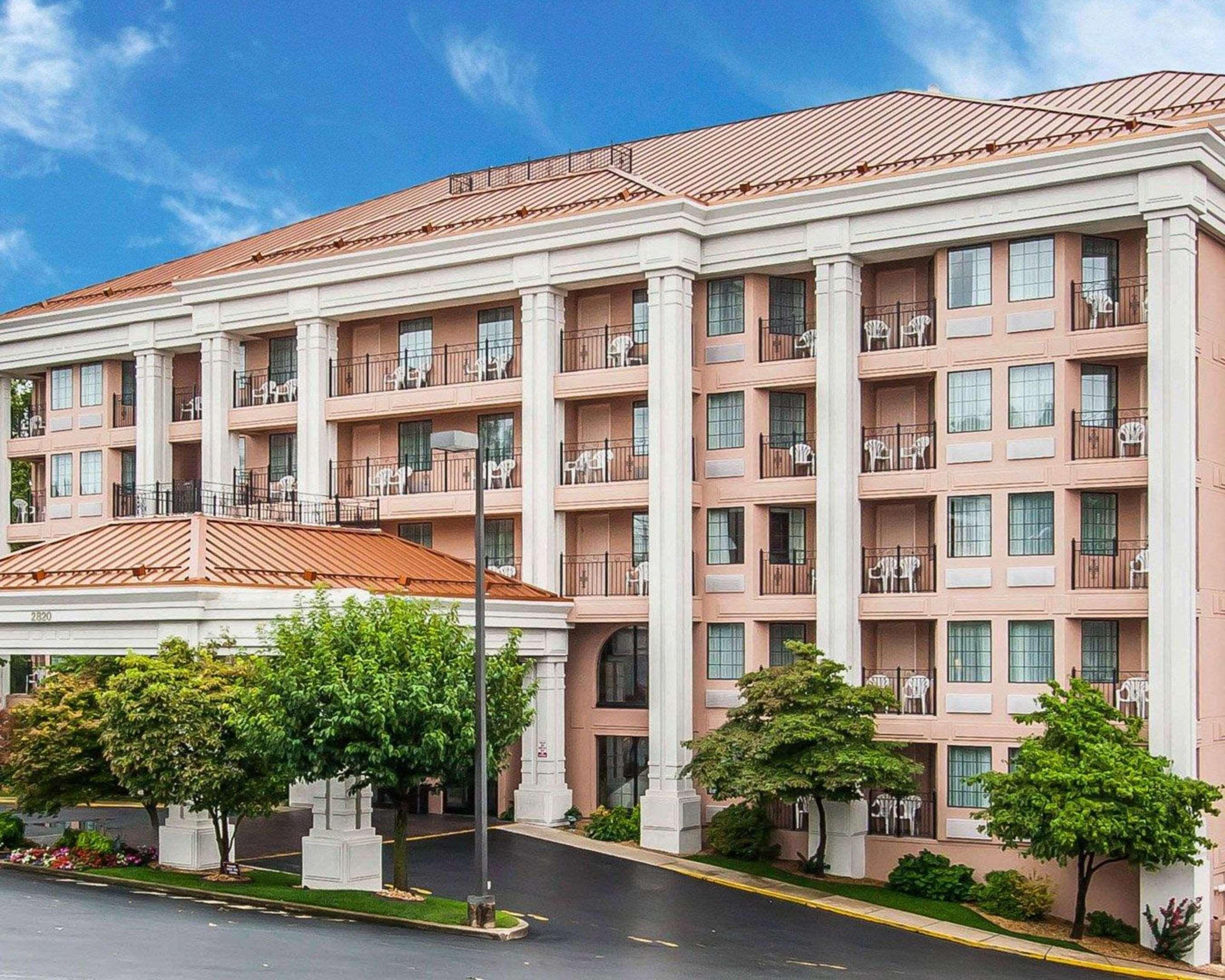 Clarion Hotel Бренсон Екстер'єр фото