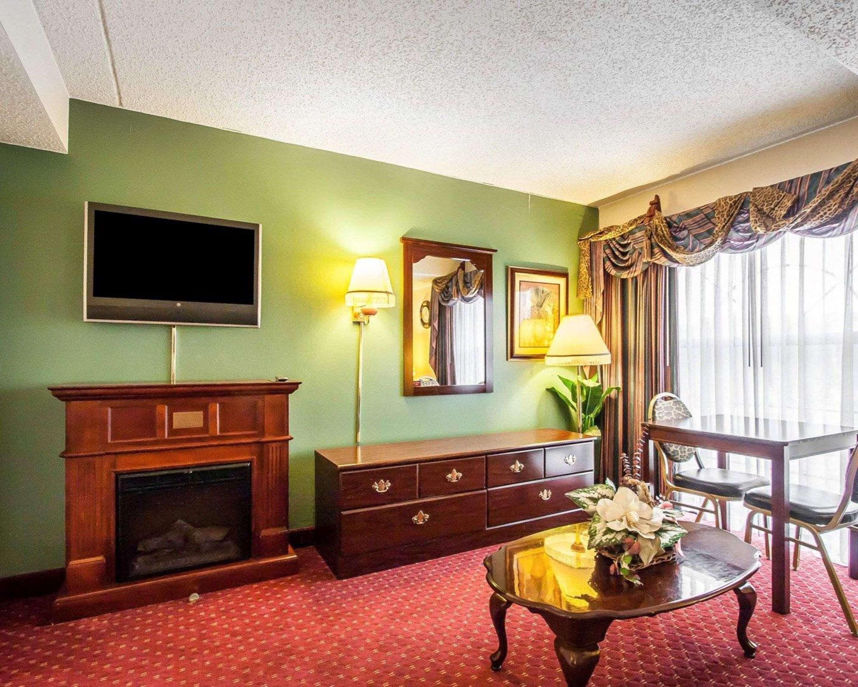 Clarion Hotel Бренсон Екстер'єр фото