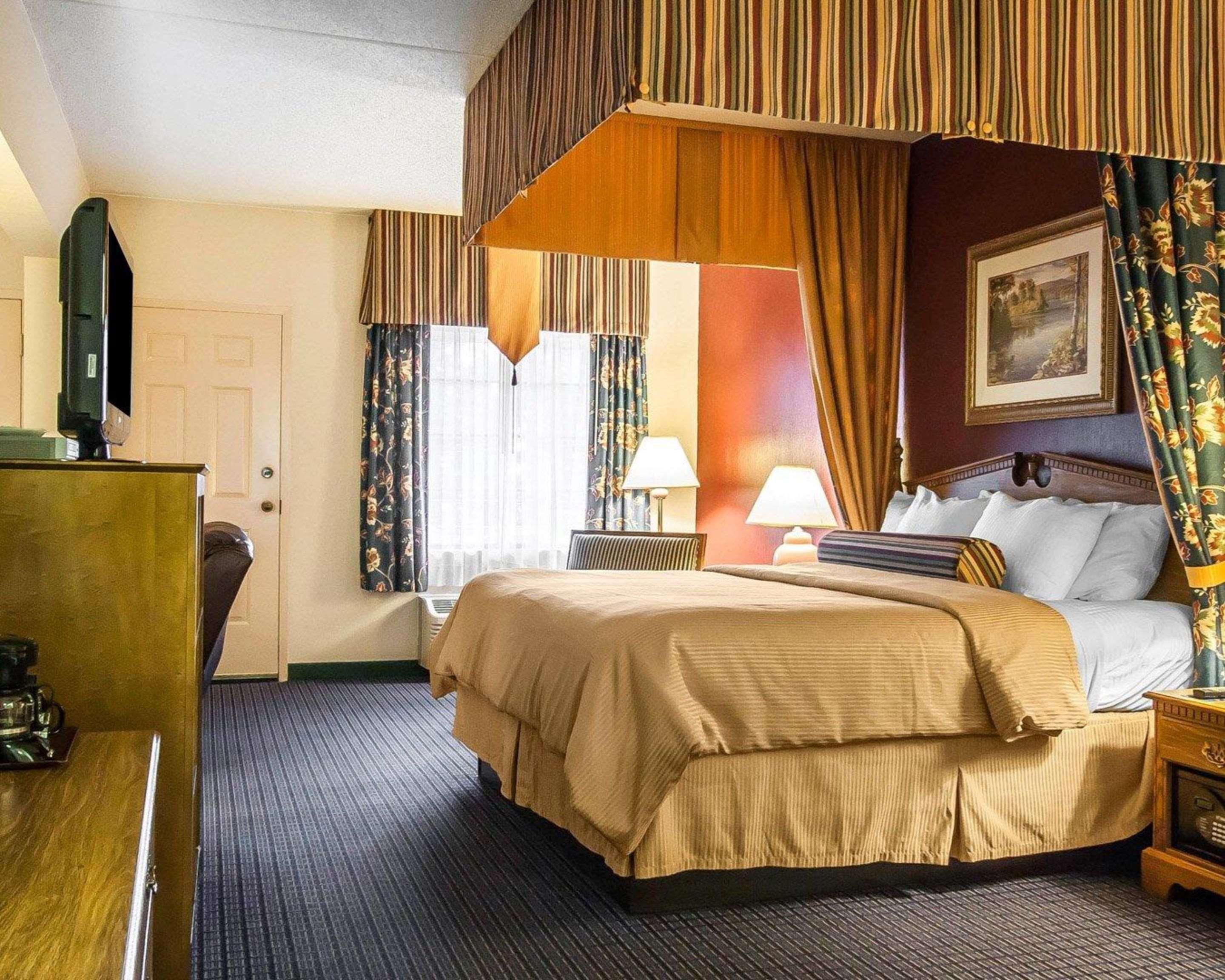 Clarion Hotel Бренсон Екстер'єр фото