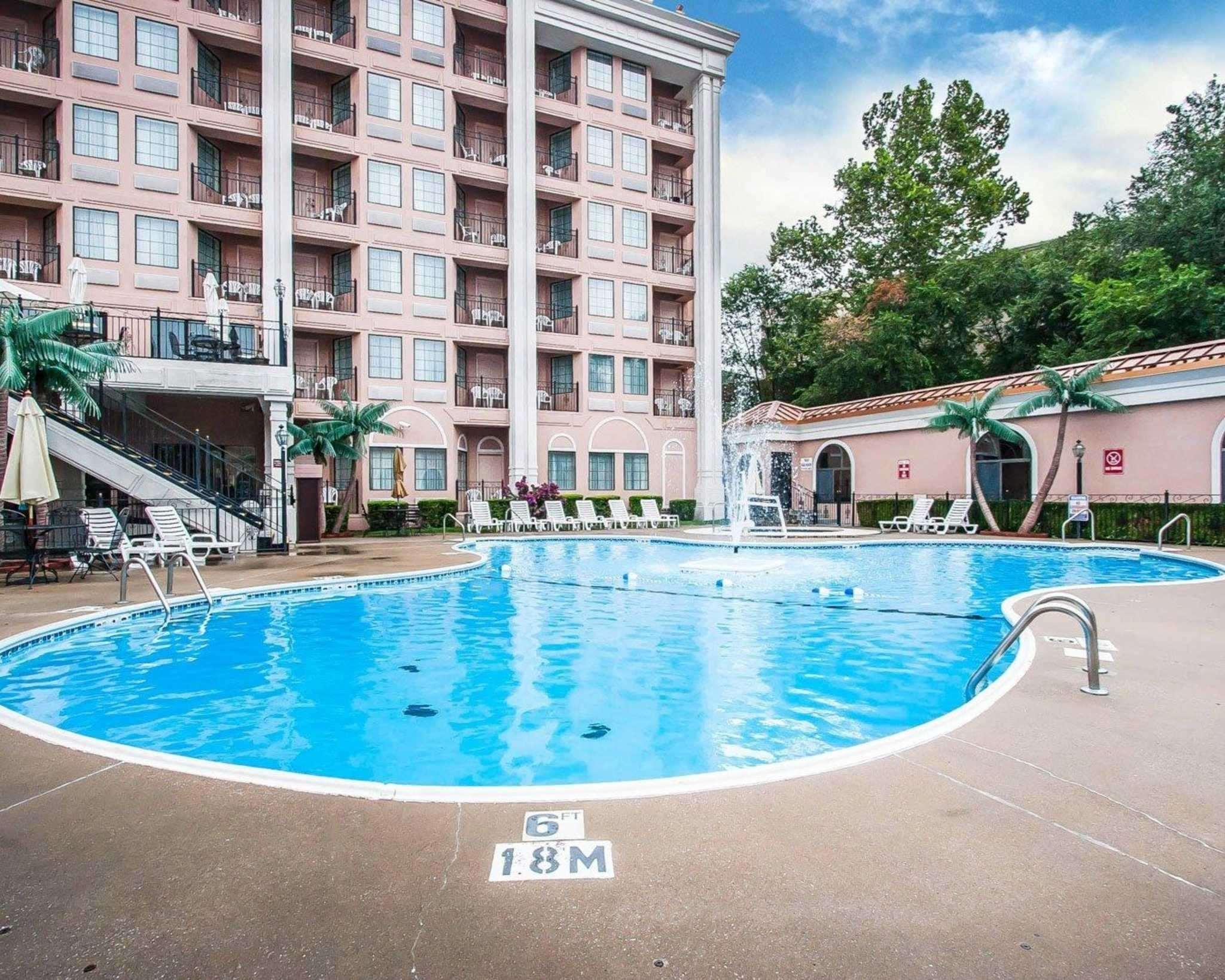 Clarion Hotel Бренсон Екстер'єр фото